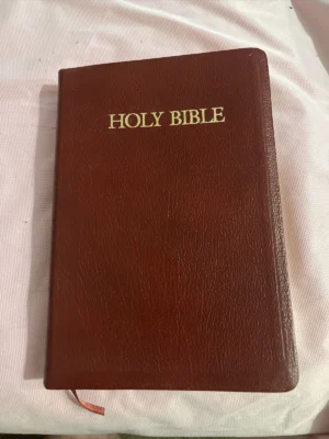 Holy Bible KJV Words of Christ in Red 2005BG Concordance Nelson Genuine Leather