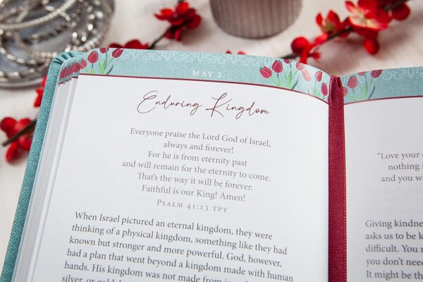 In Jesus’ Name for Women: 365 Daily Devotions (Imitation Leather) - Image 3