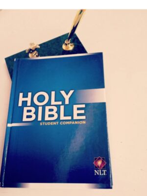 NLT STUDENT COMPANION- YOUTH BIBLE