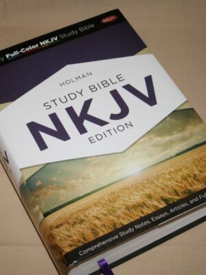 Holman Study Bible: NKJV Edition, Indigo LeatherTouch