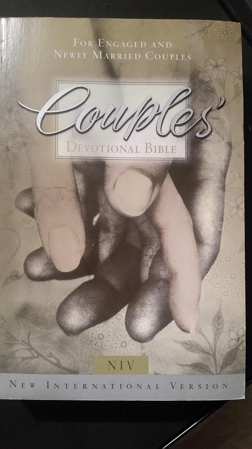Couples' Devotional Bible for Engaged and Newly Married Couples, NIV - Image 4